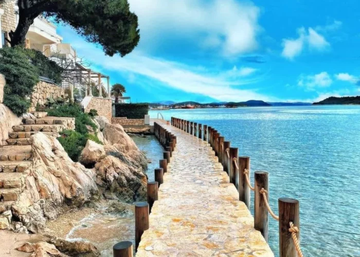 9c2c6f482a3b5f2031bacca833361fe7-1200x0-c-default